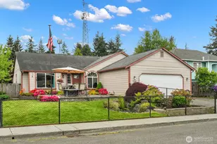 7425 3rd Dr W, Everett, WA 98203 - Photo 1