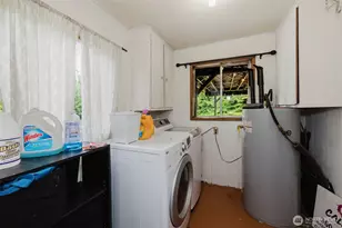 3190 Bartolatz Rd W, Bremerton, WA 98312 - Photo 6