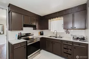 3190 Bartolatz Rd W, Bremerton, WA 98312 - Photo 8