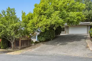 10222 NE 198th St, Bothell, WA 98011 - Photo 8