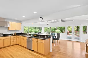 10222 NE 198th St, Bothell, WA 98011 - Photo 12
