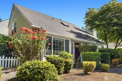 10262 NE 129th Lane, Kirkland, WA 98034 - Photo 2