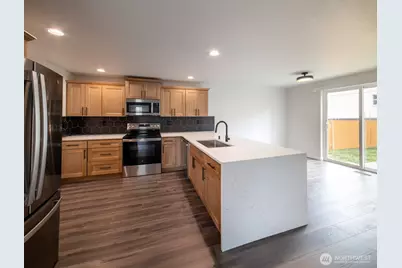 520 N Laventure Road, Mount Vernon, WA 98273 - Photo 4