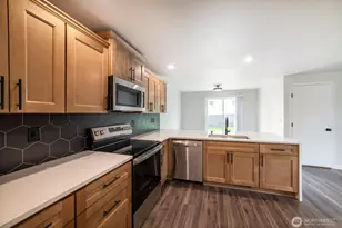 520 N Laventure Rd, Mount Vernon, WA 98273 - Photo 6