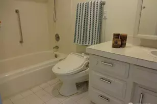 14924 SE 47th Pl, Bellevue, WA 98006 - Photo 4