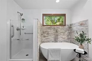 3736 248th Pl SE, Sammamish, WA 98029 - Photo 32