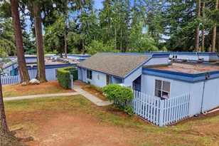 4308 NE Sunset Blvd, Renton, WA 98059 - Photo 2