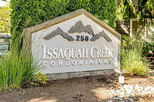 250 NW Dogwood St, Issaquah, WA 98027 - Photo 1