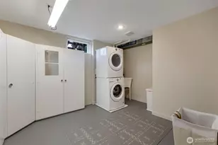 3802 NE 90th St, Seattle, WA 98115 - Photo 16