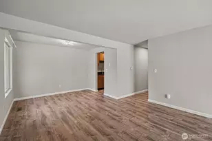 9905 NE 124th St, Kirkland, WA 98034 - Photo 12