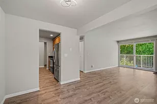9905 NE 124th St, Kirkland, WA 98034 - Photo 6