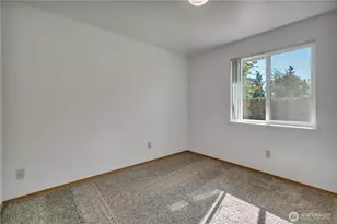 10217 Sheridan Ave S, Tacoma, WA 98444 - Photo 32