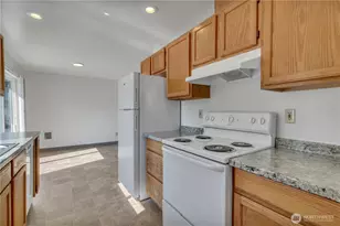 10217 Sheridan Ave S, Tacoma, WA 98444 - Photo 10
