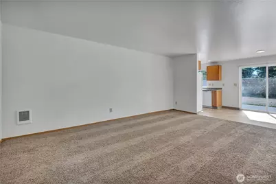 10217 Sheridan Avenue S #10219, Tacoma, WA 98444 - Photo 2