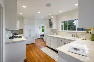 3824 48th Ave NE, Seattle, WA 98105 - Photo 12