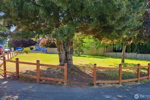 12505 57th Dr NE, Marysville, WA 98271 - Photo 32