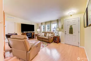 22623 31st Ave SE, Bothell, WA 98021 - Photo 2