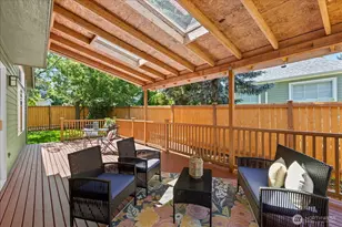 1828 NE Serpentine Pl, Shoreline, WA 98155 - Photo 26