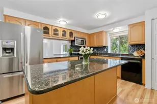 31074 9th Ave S, Federal Way, WA 98003 - Photo 2
