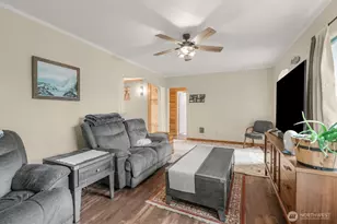 1804 E Terrace Way, Kelso, WA 98626 - Photo 4