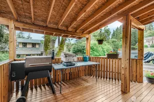 1804 E Terrace Way, Kelso, WA 98626 - Photo 2