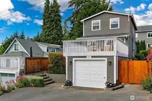 2126 N 86th St, Seattle, WA 98103 - Photo 2