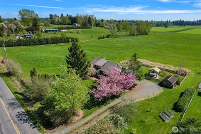 3073 Aldergrove Rd, Ferndale, WA 98248 - Photo 4
