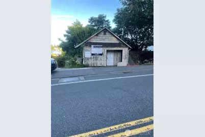 4617 Lake Washington Boulevard NE, Kirkland, WA 98033 - Photo 1