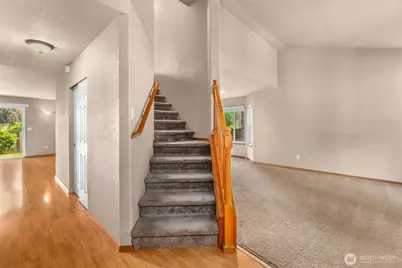2619 Boulevard Park Court SE, Olympia, WA 98501 - Photo 4