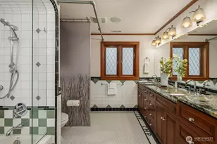 2409 29th Ave W, Seattle, WA 98199 - Photo 24