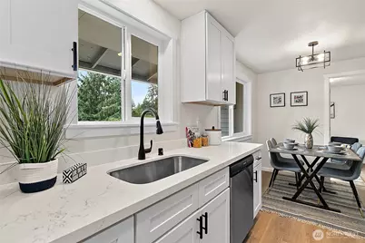 12404 213th Avenue E, Bonney Lake, WA 98391 - Photo 4