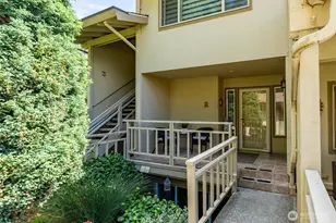 6402 E Side Dr NE, Tacoma, WA 98422 - Photo 4