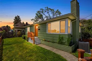 6825 Linden Ave N, Seattle, WA 98103 - Photo 1