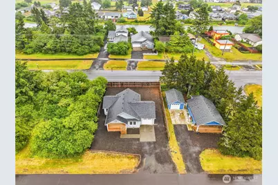 410 Ensign Avenue NW, Ocean Shores, WA 98569 - Photo 38