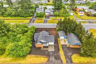 410 Ensign Ave NW, Ocean Shores, WA 98569 - Photo 38