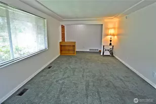3218 114th Ave E, Edgewood, WA 98372 - Photo 8