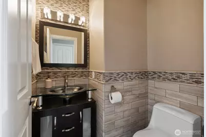 24714 64th Avenue E, Graham, WA 98338 - Photo 12