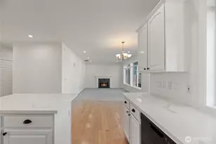 765 Vashon Ave NE, Renton, WA 98059 - Photo 10