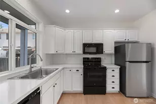 765 Vashon Ave NE, Renton, WA 98059 - Photo 8