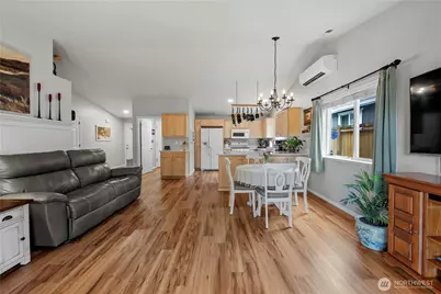 6326 107th Place NE, Marysville, WA 98270 - Photo 12