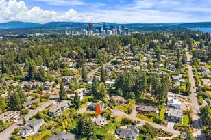 9636 NE 30th Pl, Clyde Hill, WA 98004 - Photo 40