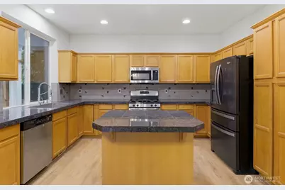 2321 88th Drive NE, Lake Stevens, WA 98258 - Photo 4