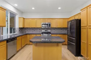 2321 88th Dr NE, Lake Stevens, WA 98258 - Photo 4