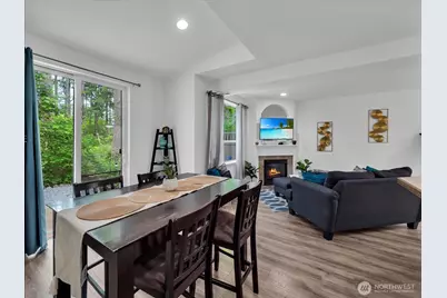 12530 Admiralty Way #C102, Everett, WA 98204 - Photo 10