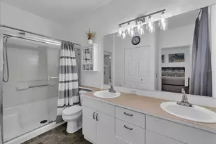 12530 Admiralty Way, Everett, WA 98204 - Photo 18
