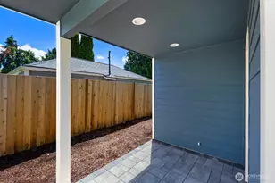 1251 SW 151st St, Seattle, WA 98166 - Photo 22