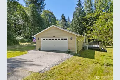 8816 324th St E, Eatonville, WA 98328 - Photo 38