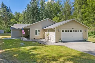 8816 324th St E, Eatonville, WA 98328 - Photo 2