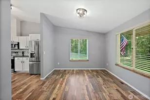 8816 324th St E, Eatonville, WA 98328 - Photo 8