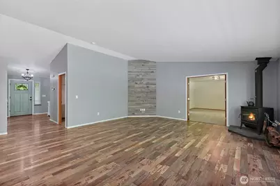 8816 324th St E, Eatonville, WA 98328 - Photo 18